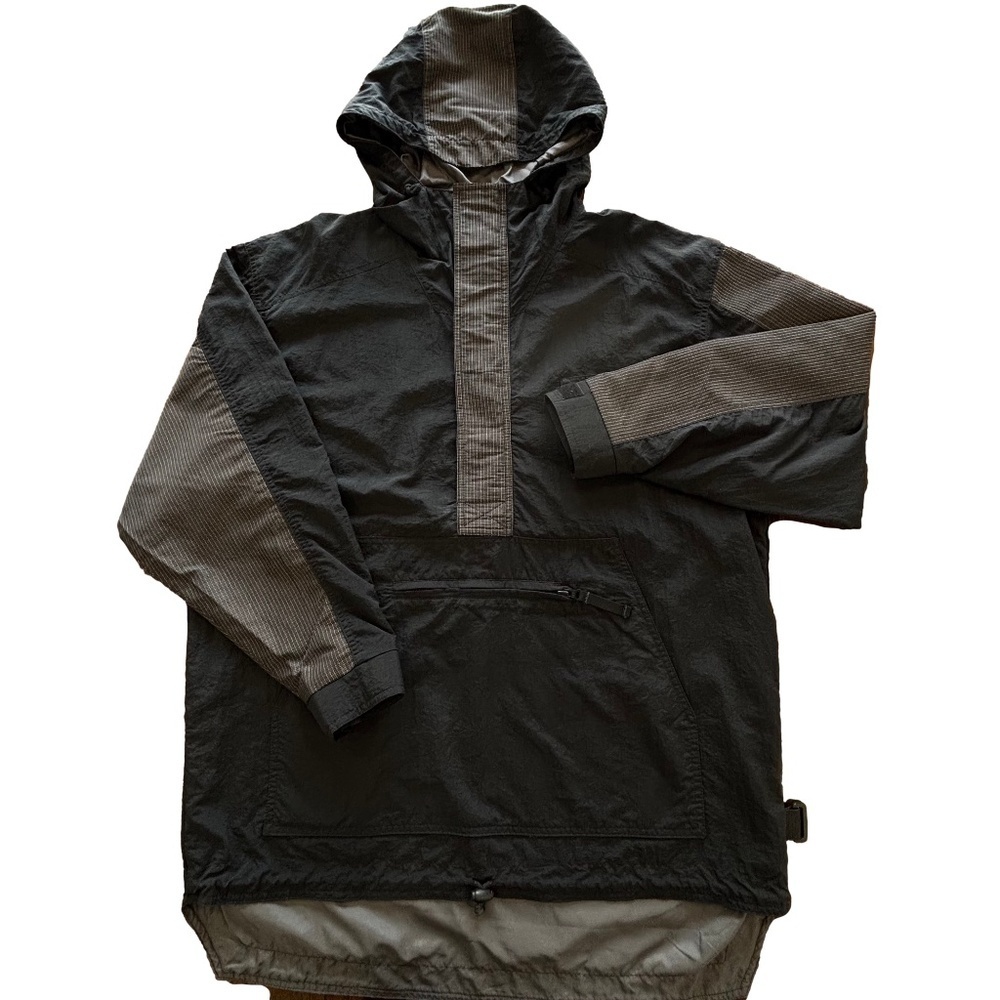Hikers Haven black and grey medium weight 1/2 zip medium weight jacket size XL